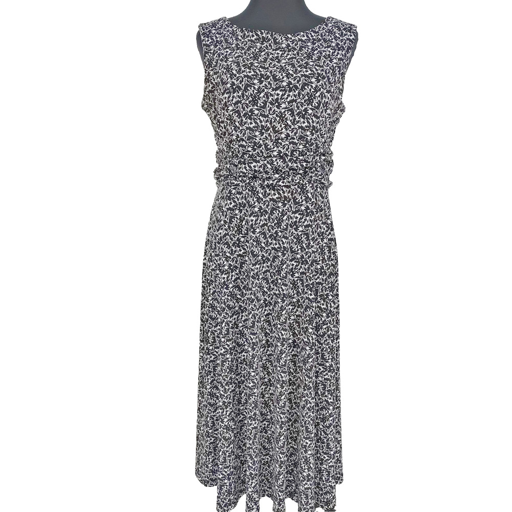 Dress Barn Woman Black White Fit&Flare Dress Size 8 Stretch Bodice Lined Ruched